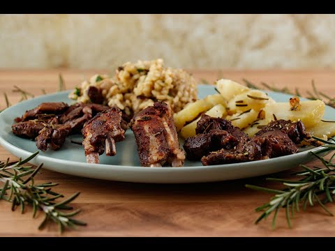 Videó: Recept Sült Bárány Főzéséhez Burgonyával