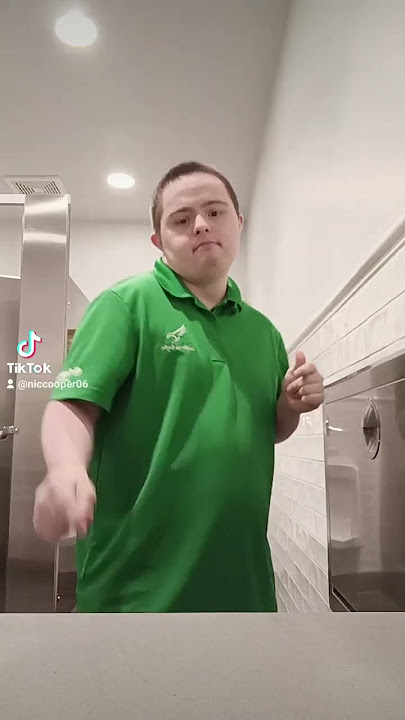 Download lagu we are family