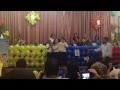 Giselle les da la bienvenida al Acto de Promoción