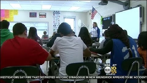 Obama Calls For Caps On Standardized Tests