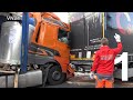03.11.2020 - VN24 - Teil 1 - Zwei 11-Tonnen-Coils lösen sich bei Unfall von LKW-Ladefläche
