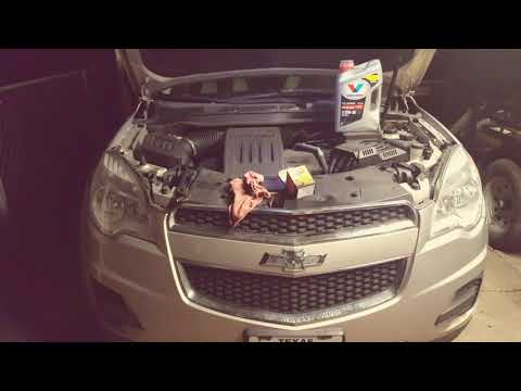 Video: ¿Cómo se revisa el aceite en un Chevy Equinox?
