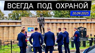 как изменилась могила Юрия Шатунова в настоящее время на Троекуровском кладбище
