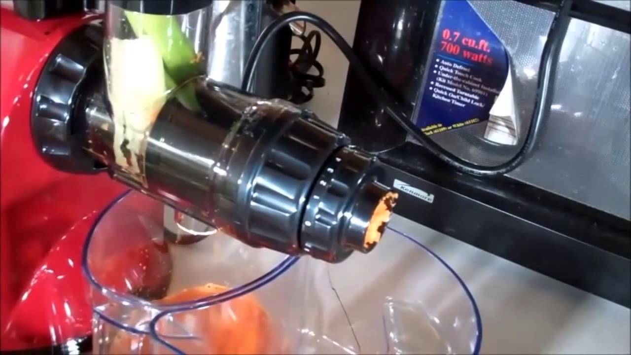 Omega NC900HDC 6th Generation Nutrition Center Electric Juicer Review