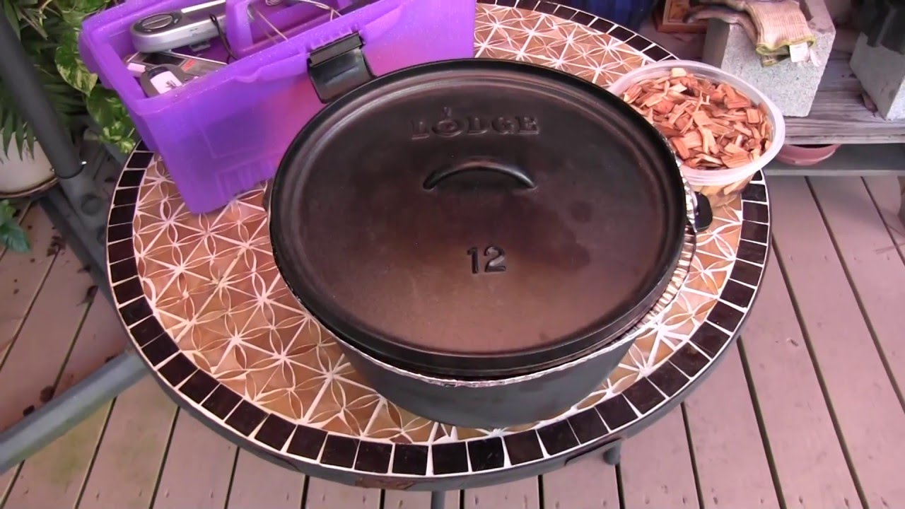 Dutch Oven Chili on the Big Green Egg YouTube