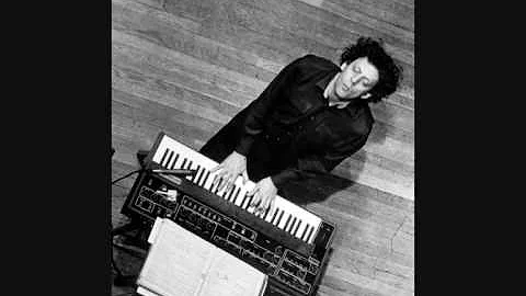 PHILIP GLASS- EINSTEIN ON THE BEACH- KNEE PLAY 1