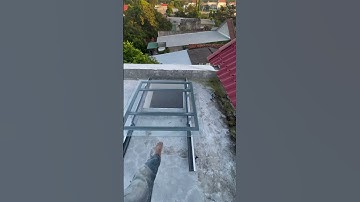 Cửa giếng trời kính cường lực mini .