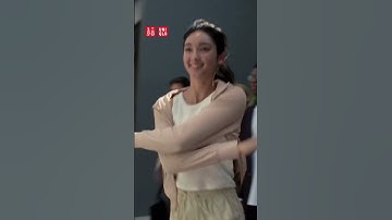 ÁO KHOÁC CHỐNG TIA UV VỚI CÔNG NGHỆ NHẬT BẢN TỪ UNIQLO