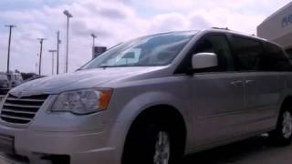 2009 Chrysler Town Bedford TX