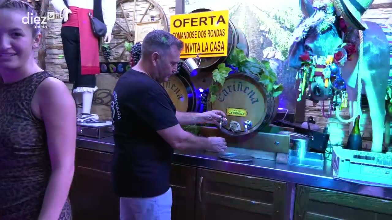 Feria de Sabiote 2024 | Ambiente de noche en el ferial | 24-08-2024