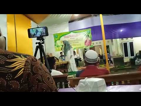 Short!! Sholawat Prau Layar ustadzah MUMPUNI