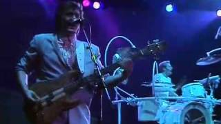 Video thumbnail of "The pretenders - show me (live)"