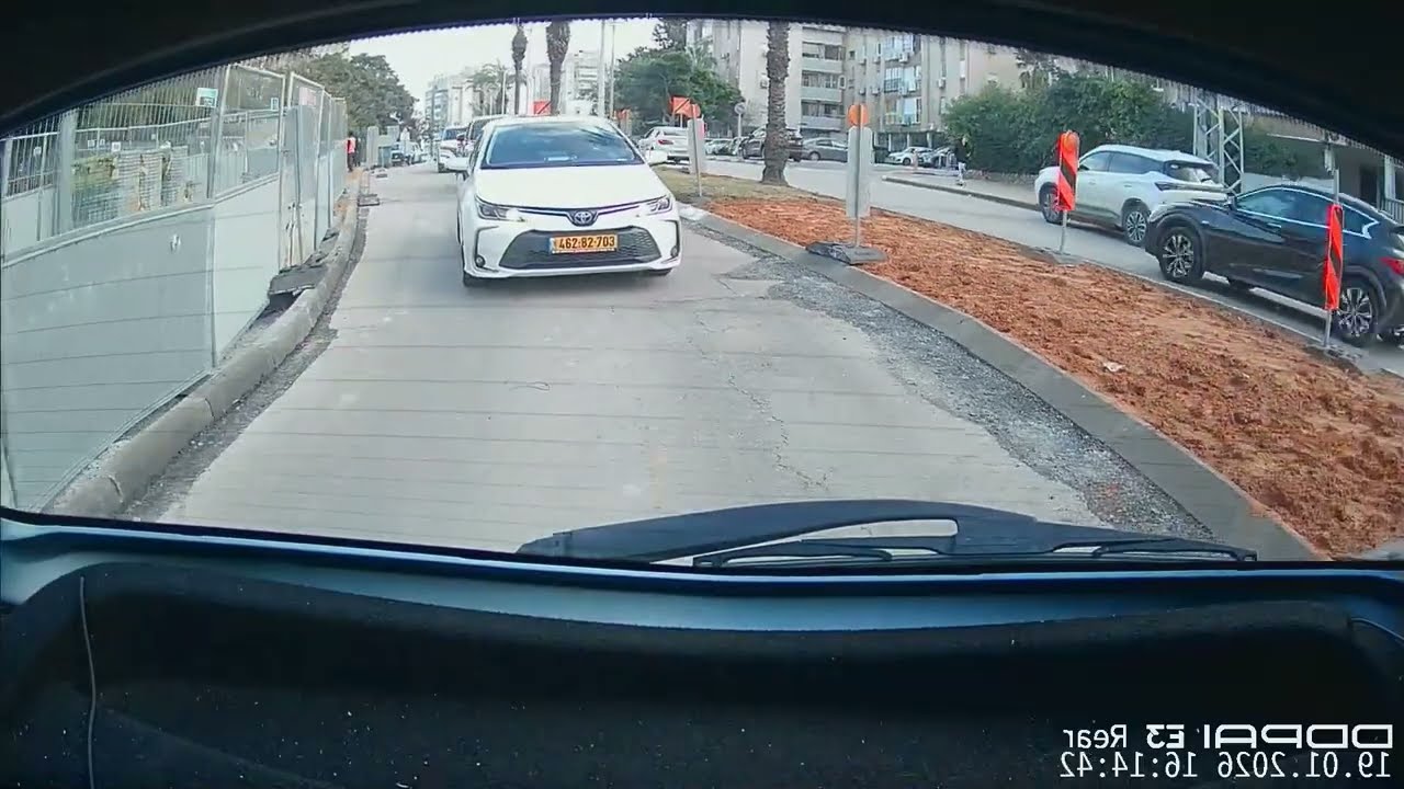 CRAZY DRIVING IN ISRAEL 746