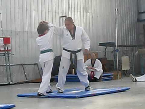 Defensa Personal Examen Taekwondo Cinturn Azul Brandau Kim