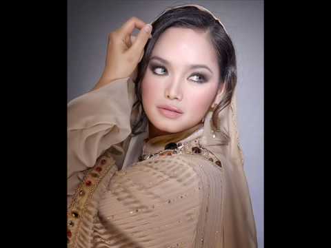 DI TAMAN TEMAN BY DATUK DATO SITI NURHALIZA