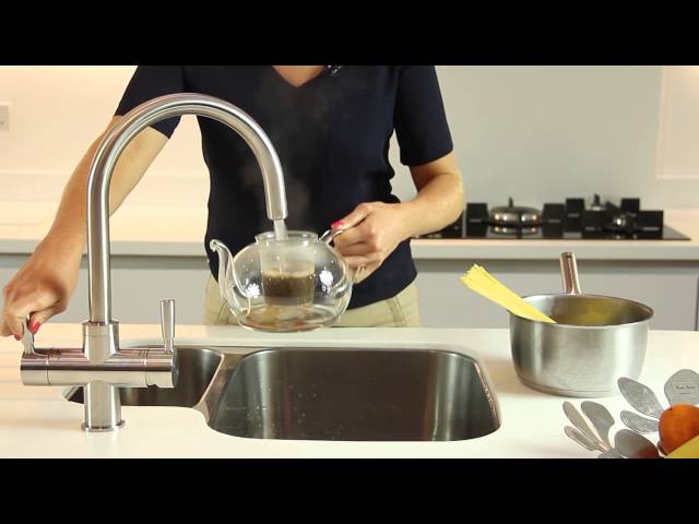 How to use the Franke Omni 4-in-1 tap - YouTube