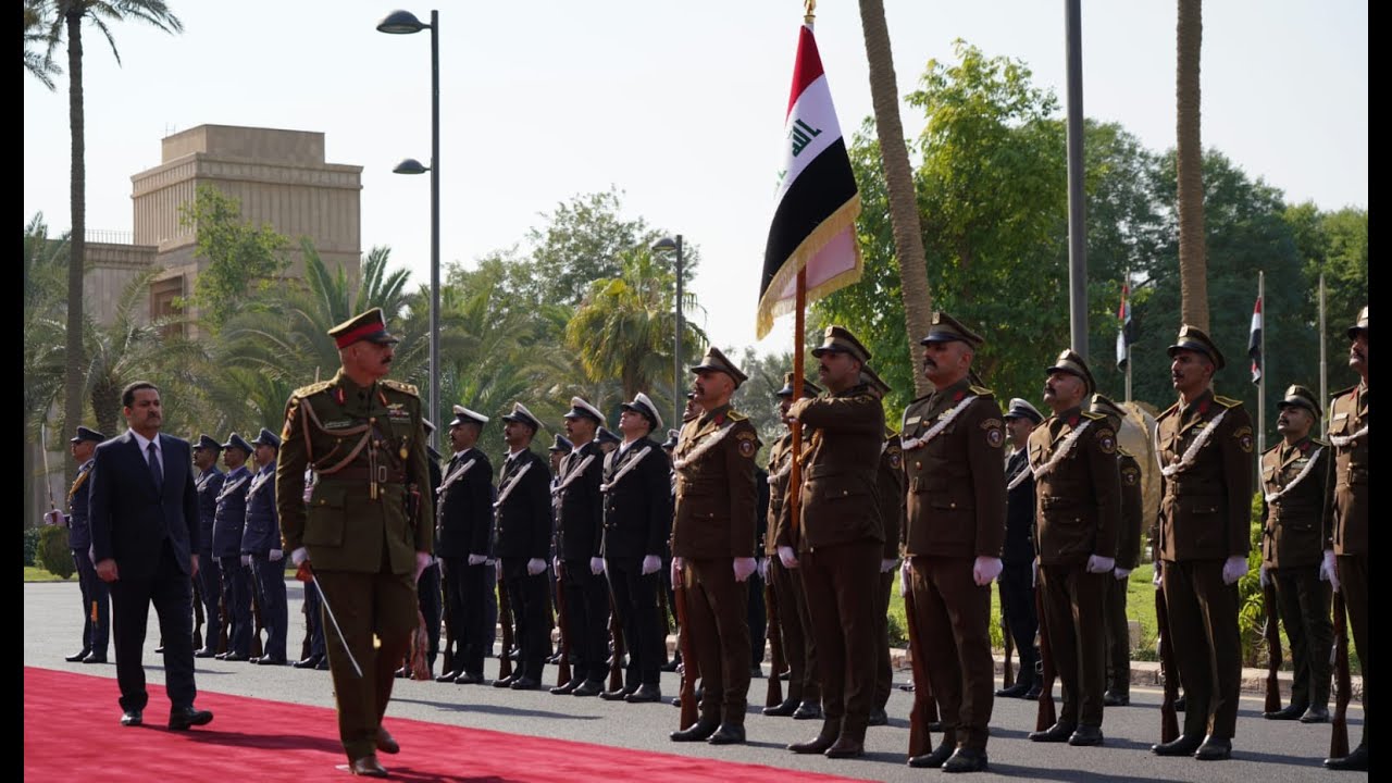 رئيس مجلس الوزراء السيد محمد شياع السوداني يتسلم مهامه رسميا في القصر الحكومي