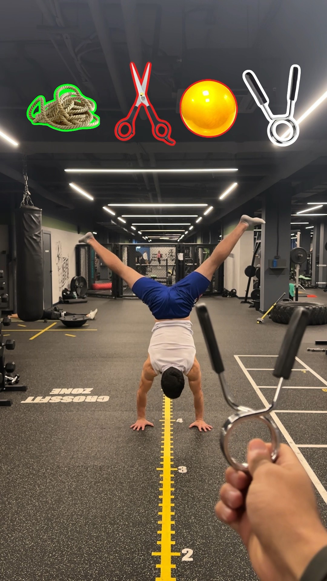 ❌CHARADES CHALLENGE ON THE GYM?|WHO WON???