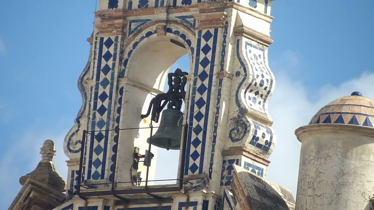 Toques de campanas en Ecija, Sevilla