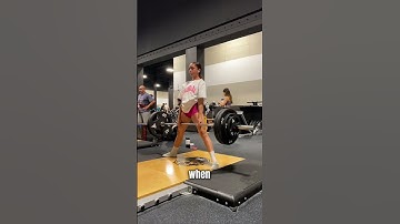 Powerlifting at Commercial Gym