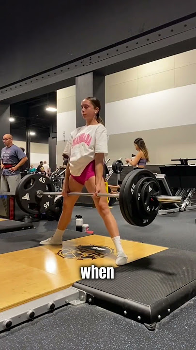 Powerlifting at Commercial Gym