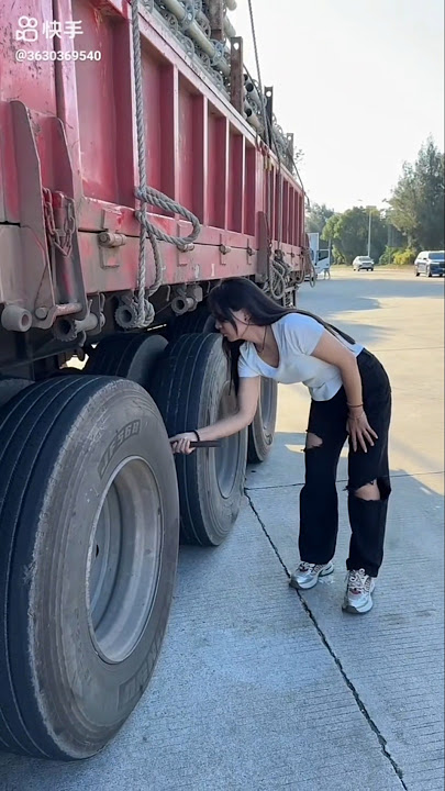 🧐,China s truck driver 🚛🚛🚛