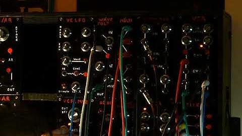 SYNTHETISEUR MODULAIRE DIY - VCLFO