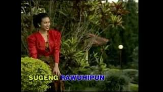 Download lagu KUTUT MANGGUNG Campursari Nyampleng Wahyuni.m4v