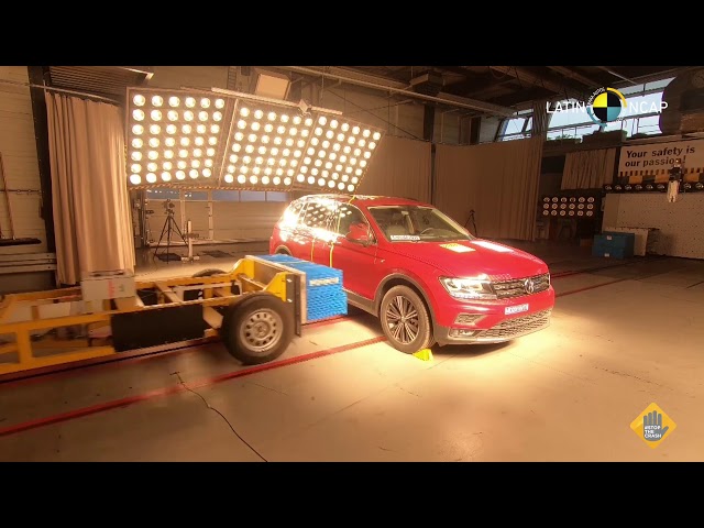 Volkswagen Tiguan + 6 Airbags