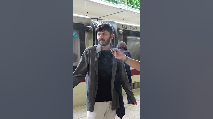 Borseggiatore spiega che non deruba gli italiani perché trova pochi soldi #roma #borseggiatori