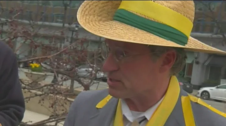 Candidate for governor drops plan to hand out KKK hoods at GOP convention