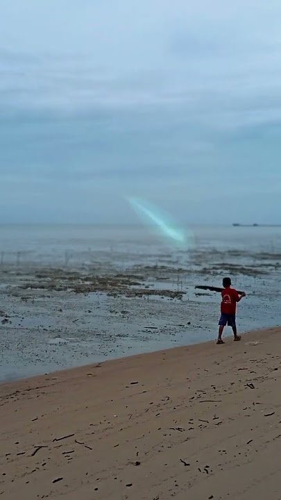 Pantai batu berigak, Bangka tengah