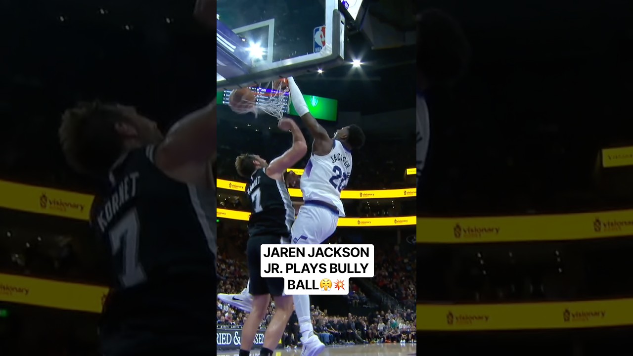 Jaren Jackson Jr. throws down the HAMMER with A left-handed POSTER JAM π€π₯ Teammates GO WILD!