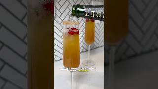 APPLE CIDER MIMOSAS #cocktails #recipe