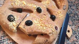 pain fougasse  خبز الفوقاس بنسمة الزيتون