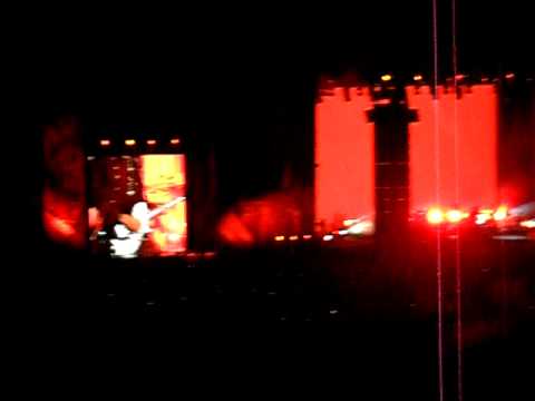 Bon Jovi - Intro/Blood on Blood (Argentina)