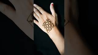 vine single line grid #shortsvideo #begginers #mehndilearning #mehandi #mehndilearning