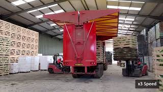 Gull Wing - boxes unloaded and swapped