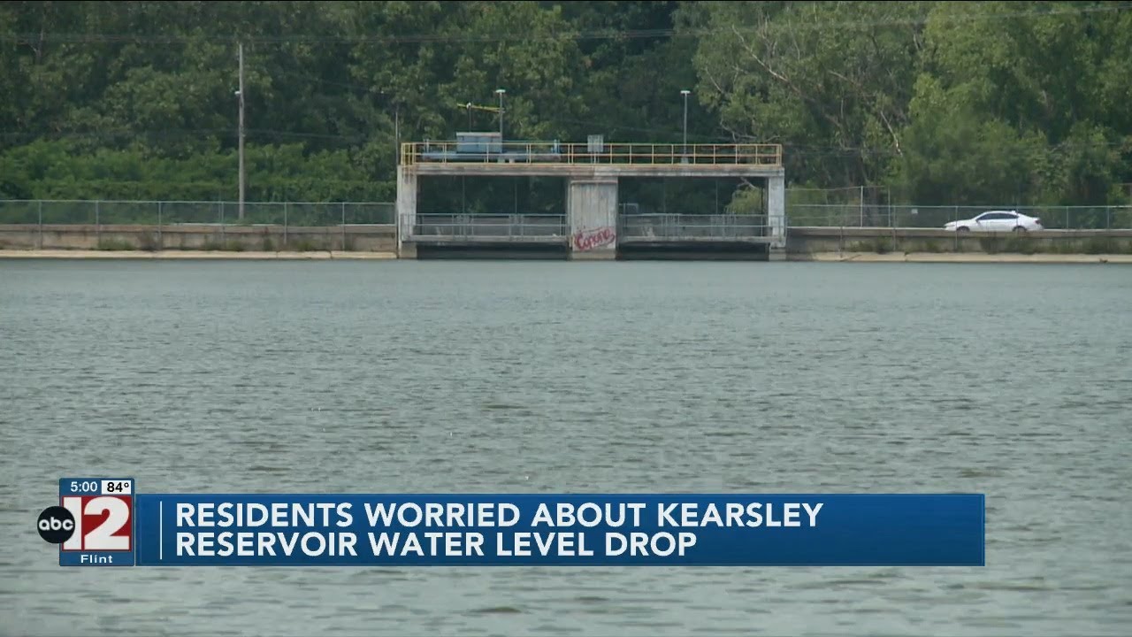 Residents concerned about water level drop of Kearsley Lake - YouTube