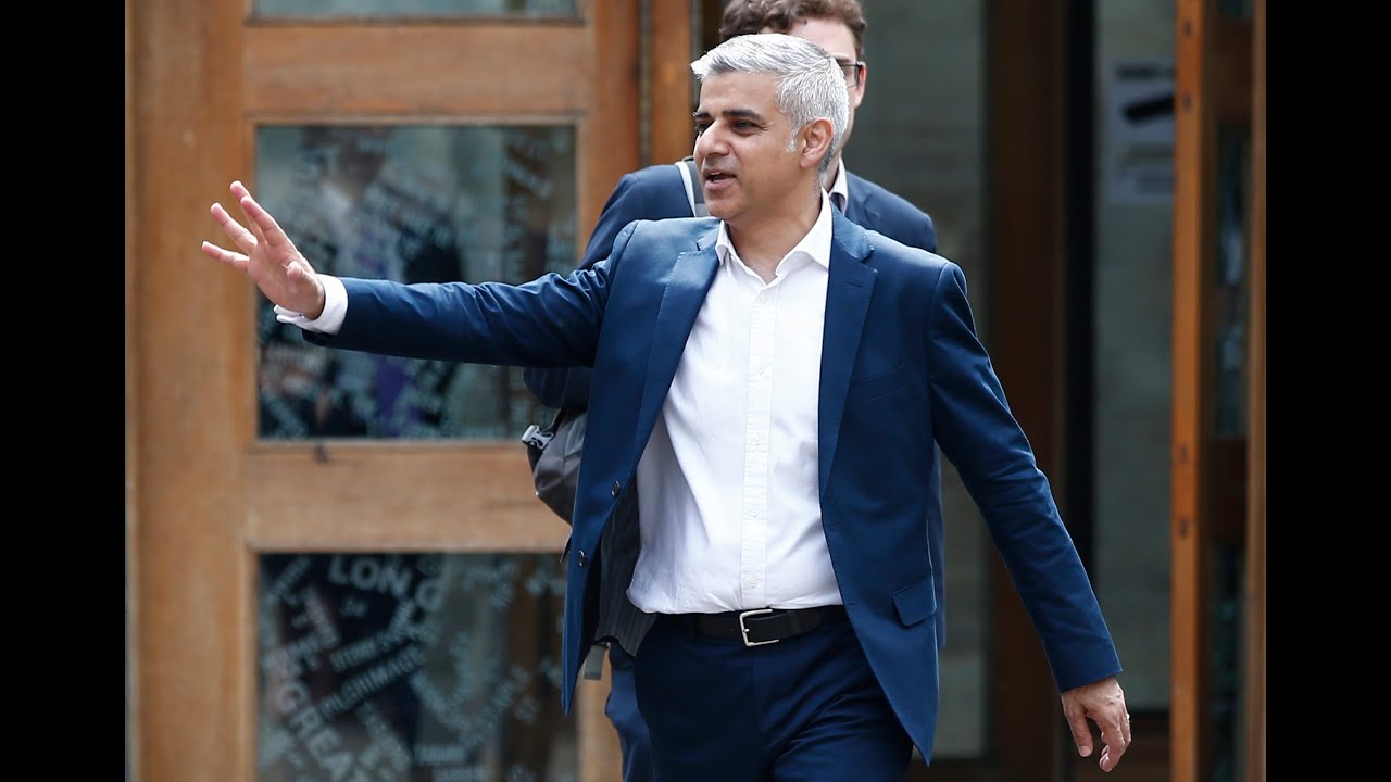 In historic election, London elects first Muslim mayor