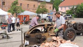 Oldtimer-Hackmaschine Mit Riemenantrieb