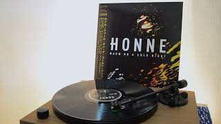 Somebody That Loves You - HONNE ft. Izzy Bizu (vinyl rip)