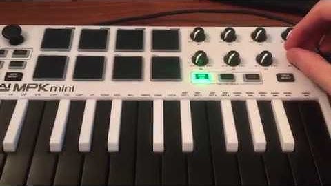 Akai MPK Mini MIDI in Max/MSP