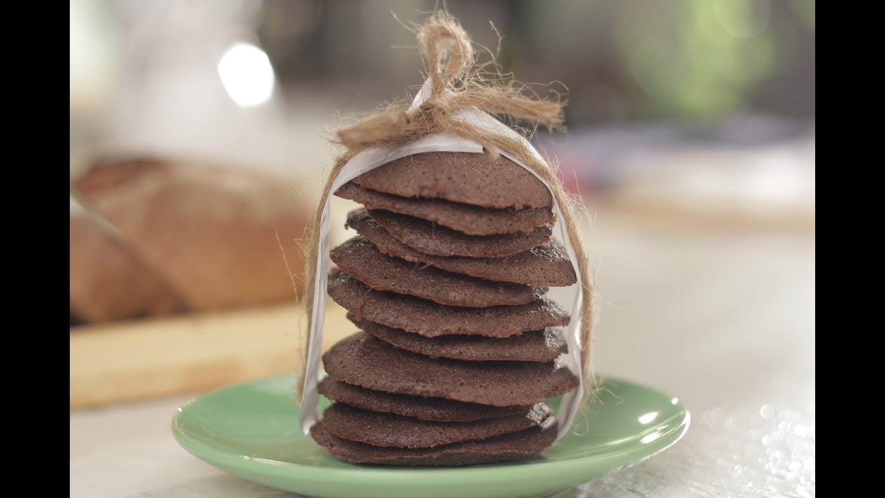 Chocolate And Bread Cookies