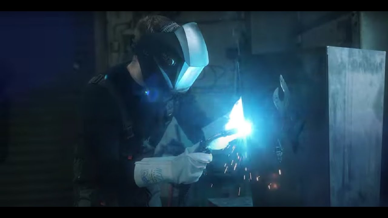 Trzeci 03 - Wiem co robię ft. Super eR (prod. Druid)