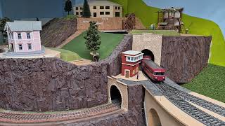 Spur 1 Modellbahnanlage - Stellwerk am Viadukt