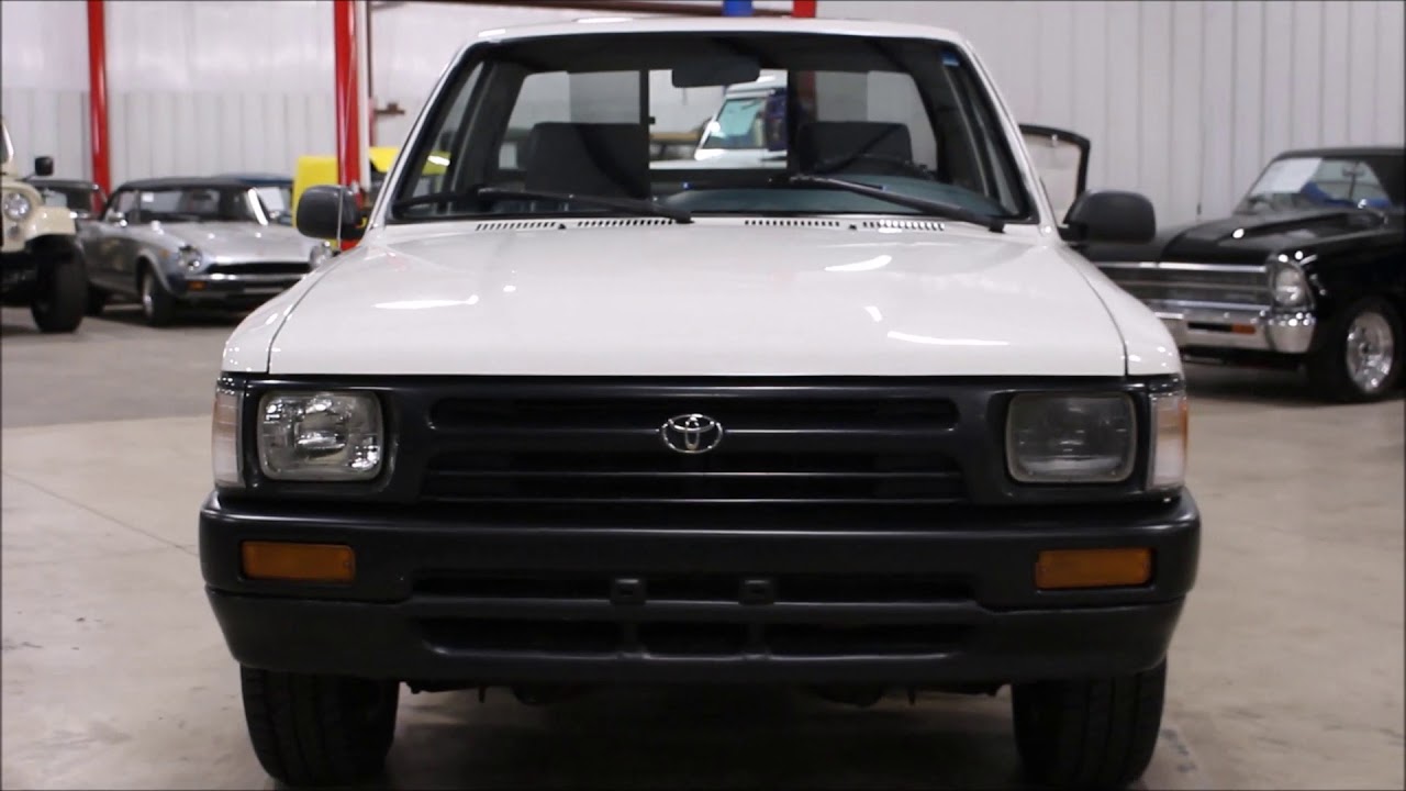 1992 Toyota Pickup - YouTube