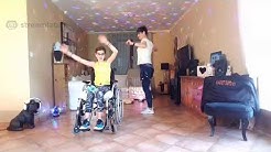 Zumba pour tous, accessible aux personnes en situation de handicap, avec Carine coach UCPA