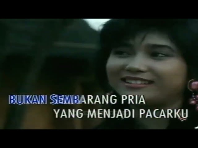 Dewi Purwati - Bukan Sembarang Pria ( Original Video Music ) class=