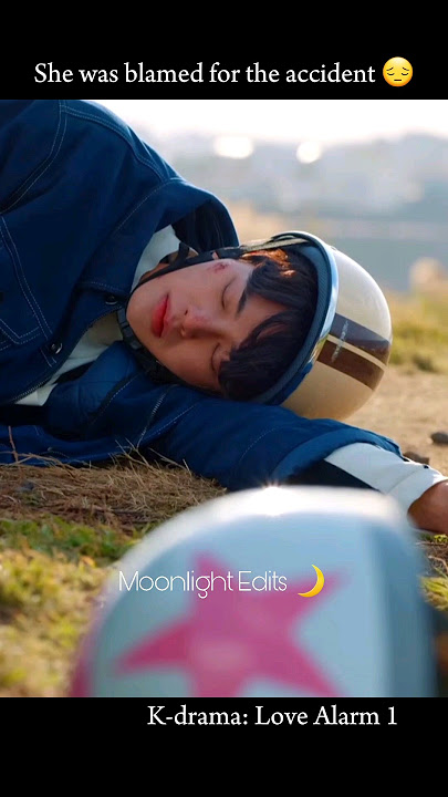 Dia disalahkan atas kecelakaan itu 😔 #kdrama #lovealarm #crash